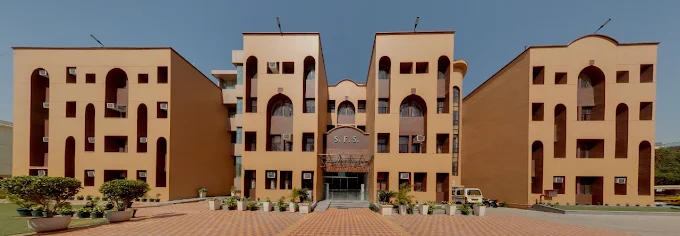 St. Frobel, Paschim Vihar